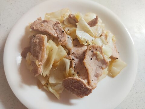 男子弁当のおかずに☆豚肉とキャベツの炒め物